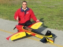 Edge 540 S 50E žluto-černý